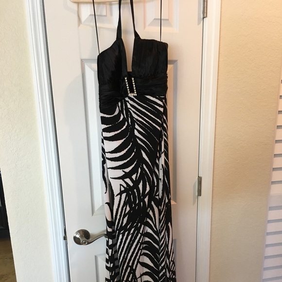 Mary L Couture dress - Picture 4 of 8